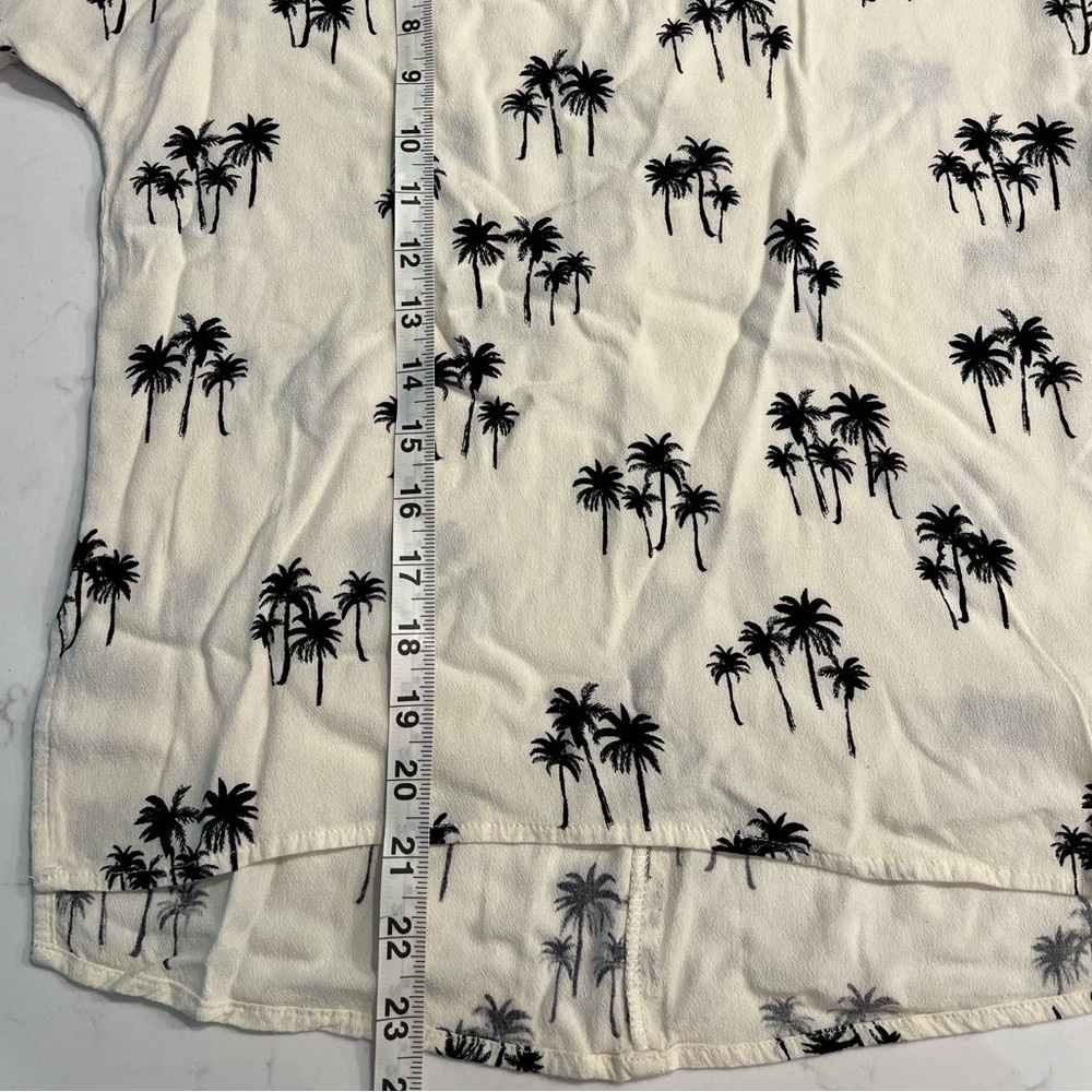 Palm Tree Top - Picture 4 of 5